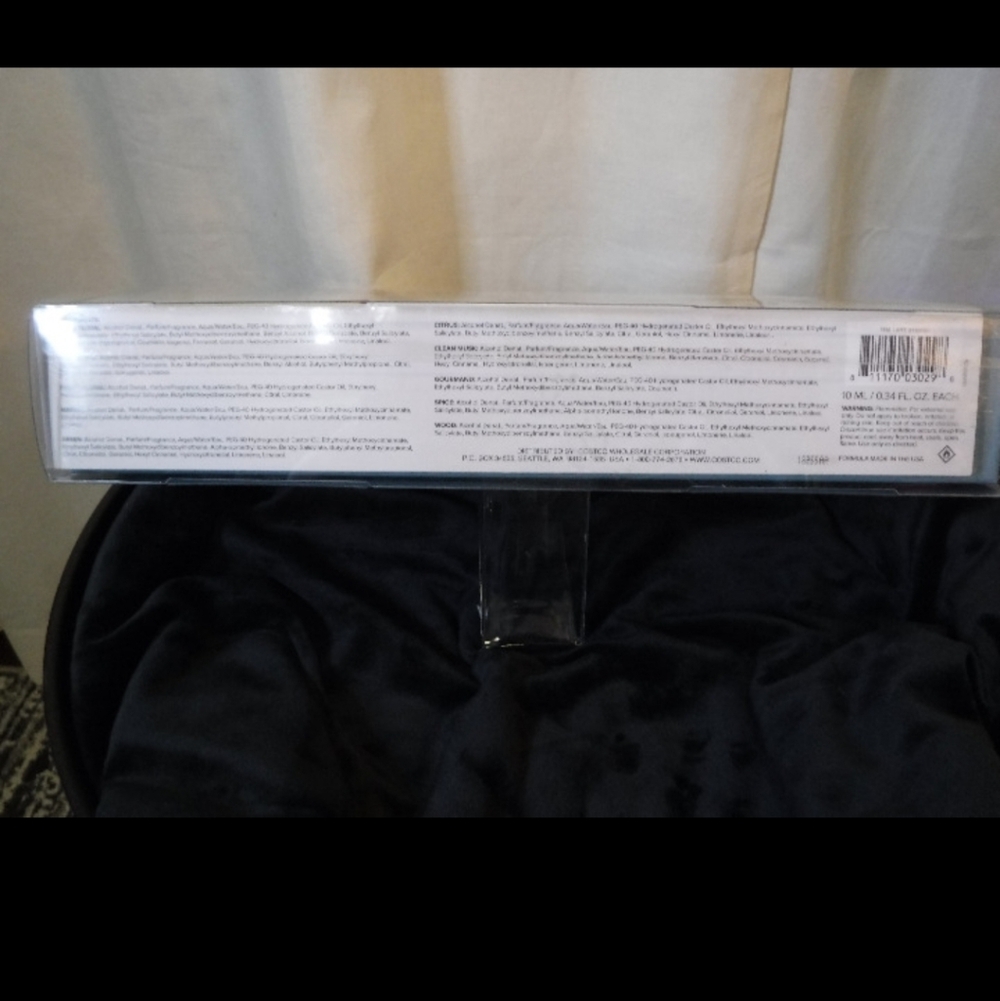 Kirkland Signature Perfum Blending Collection - Picture 3 of 4